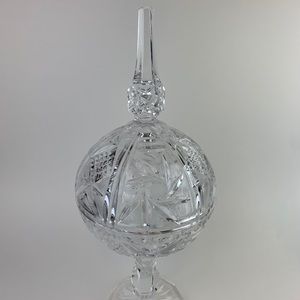 Crystal Glass Round Raised Candy Dish Biscuit Jar